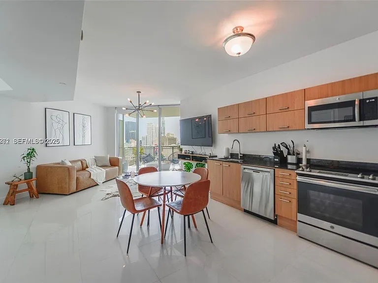 350 S Miami Ave #1911 — Photo 3