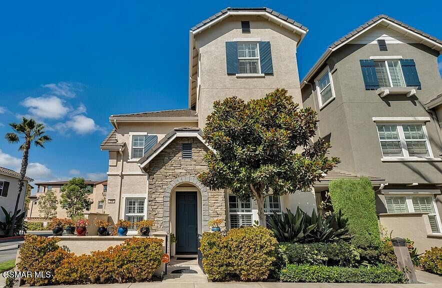 1st image of 214 Lightwood St