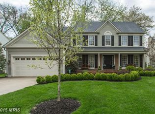 20415 Rosemallow Ct, Sterling, VA 20165