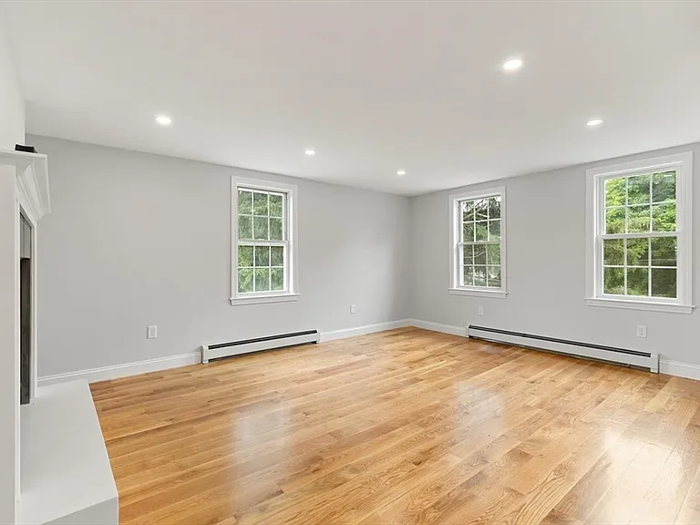 63 Pleasant St #2 — Photo 11