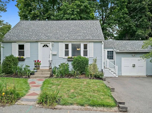 353 Commercial St, Braintree, MA 02184