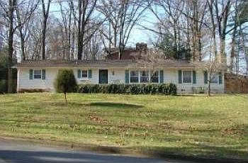 1st image of 1415 Rotherwood Dr