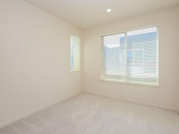 5th image of 158 Agustin Narvaez St