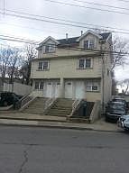 2nd image of 1652 Richmond Ter