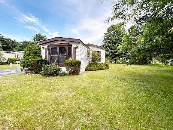 2nd image of 37 Monadnock Drive