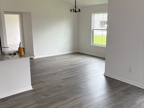 5th image of 7435 Cunningham Path