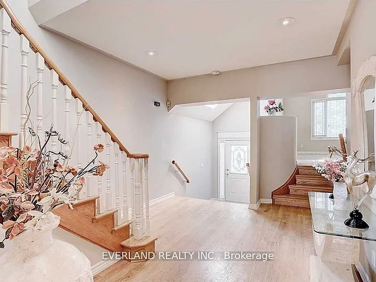 116 Redondo Dr #1&2 — Photo 4