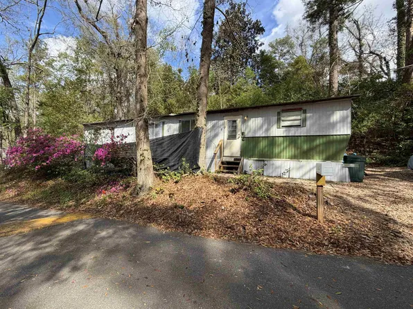 1923 Sika Deer Dr, Tallahassee, FL 32304