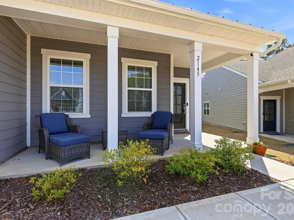 2145 Bowie Stone Ct, Fort Mill, SC 29715