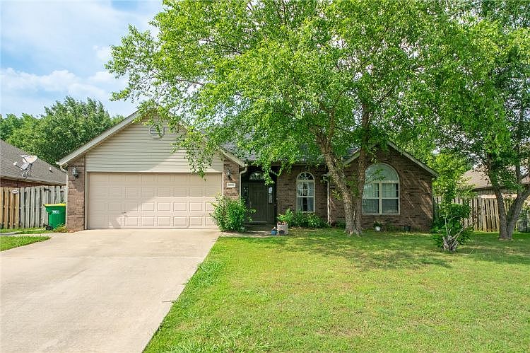 1st image of 2636 Hilburn Ct