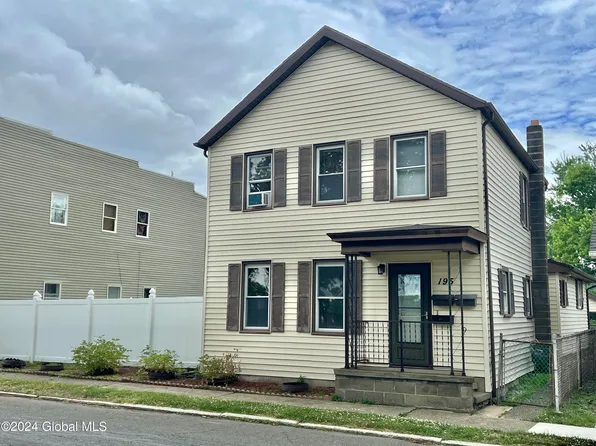 195 George Street, Green Island, NY 12183