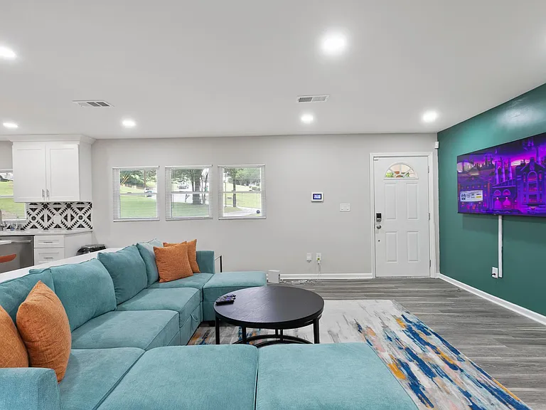 3118 Gay Dr — Photo 10