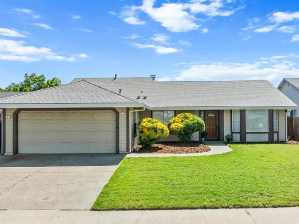 4966 Hamilton St, Sacramento, CA 95841