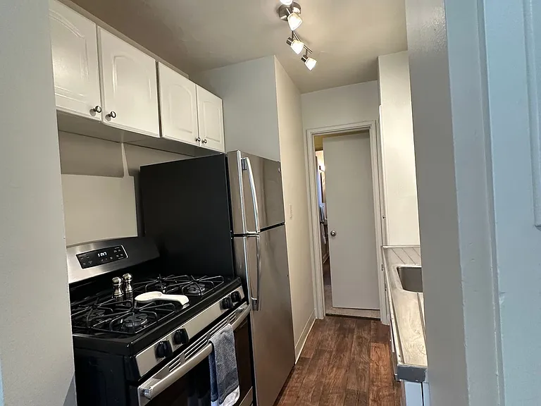 Alexander's Place at 1625 H ~ Discover Timeless Charm in the Heart of it All! — Photo 6