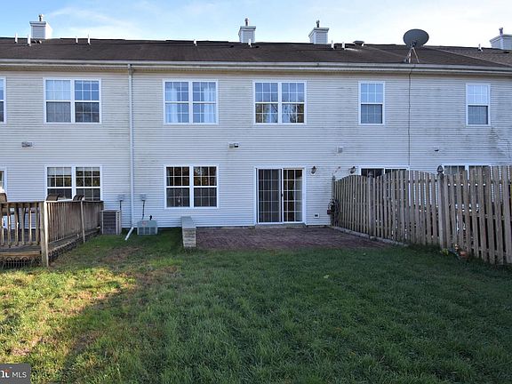 2nd image of 7 Tattersall Dr