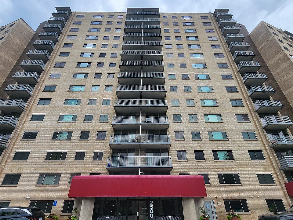 2500 N Van Dorn St #1020-1