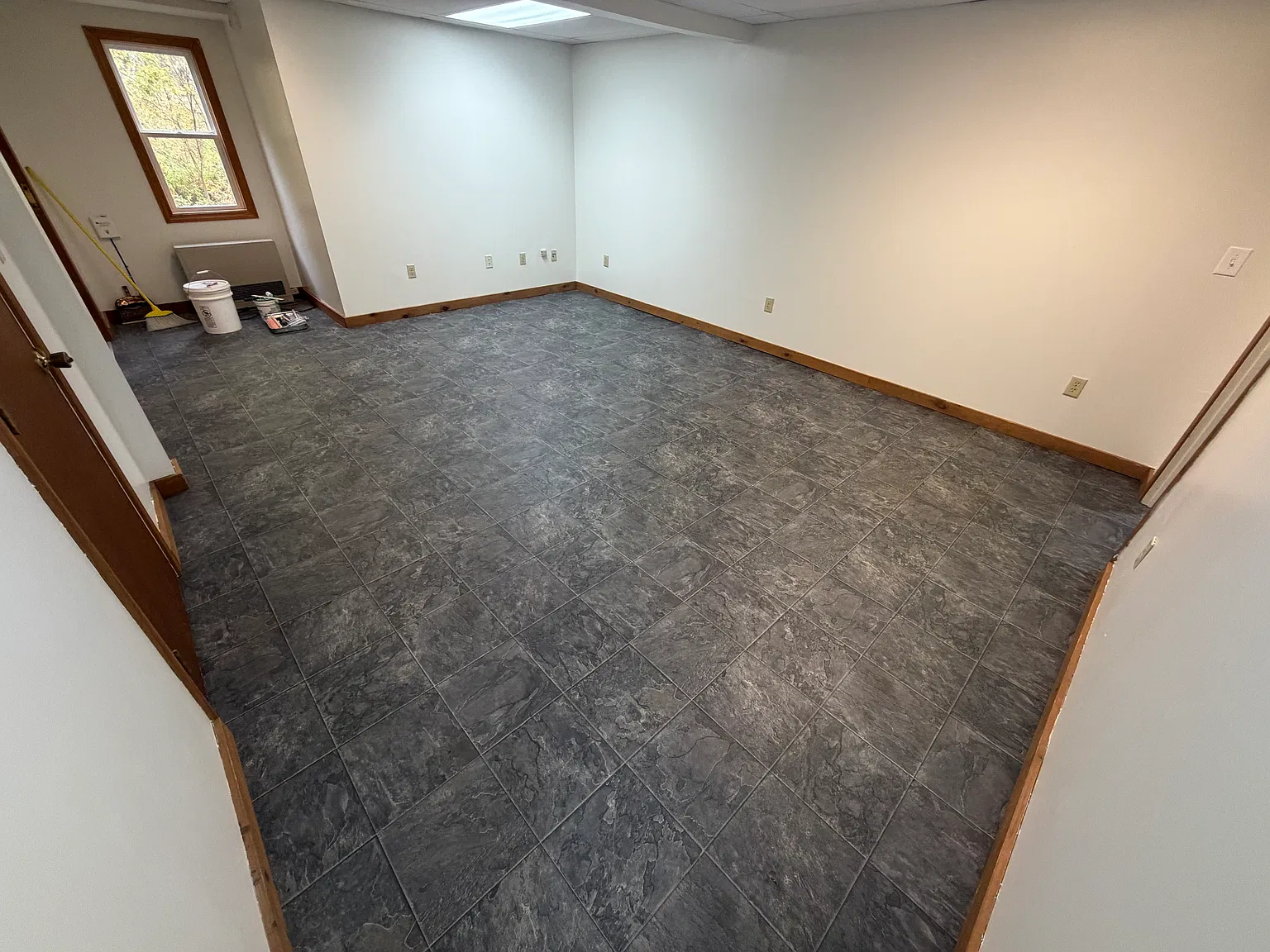 1 bed, 1000 sqft, $1,200 — Photo 2