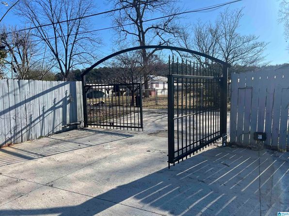 2209-2211 Exeter Ave, Bessemer, AL 35020