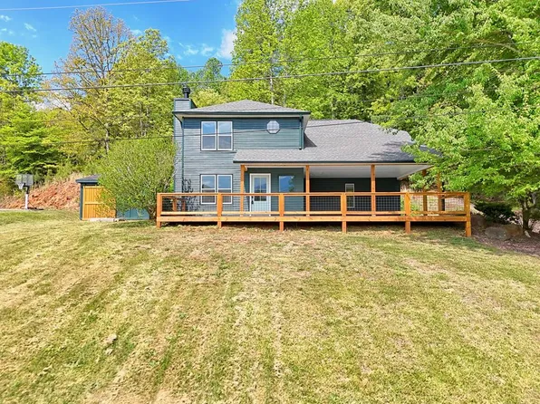 233 Bradshaw Rd, Hiawassee, GA 30546