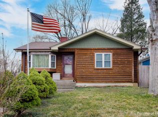 3924 N Washington St, Westmont, IL 60559