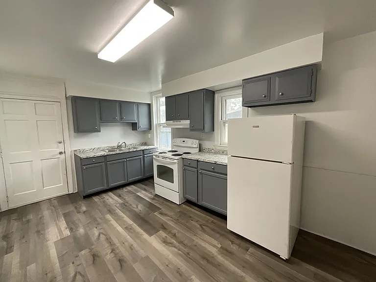 774 W Mason Ave — Photo 4