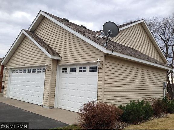3rd image of 321 20th Ave N