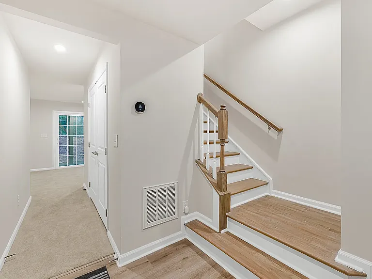 3129 Beeler Ln — Photo 6