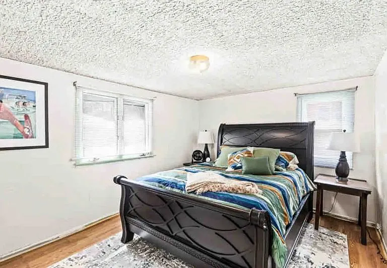 7590 Barrs Lake Rd — Photo 20