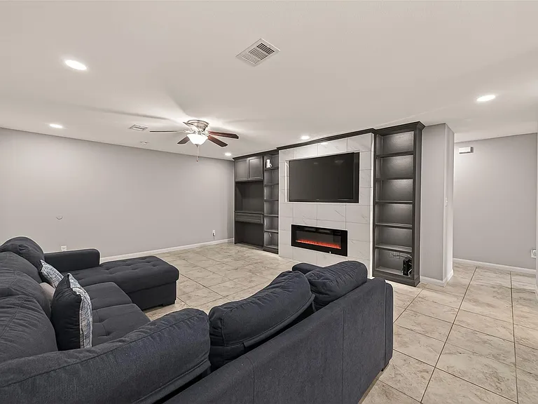 5333 Richmond Ave #33 — Photo 3