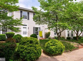 18333 Honeylocust Cir, Gaithersburg, MD 20879