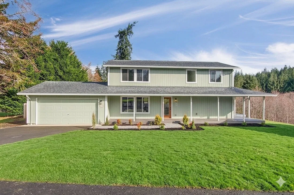 4 bed, 3.5 bath, 2080 sqft, $3,200 — Photo 1