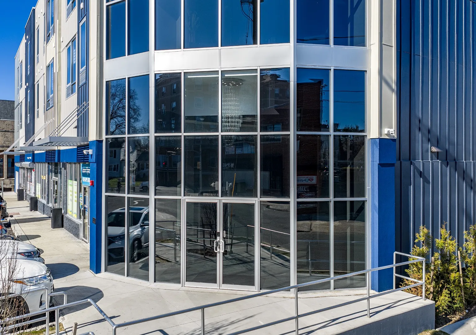 208 West 7th St - Unit 3D — Photo 1
