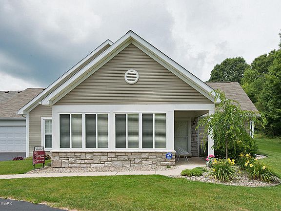2nd image of 226 Ashton Highlands Dr