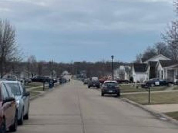 Exterior Neighborhood (street photo)