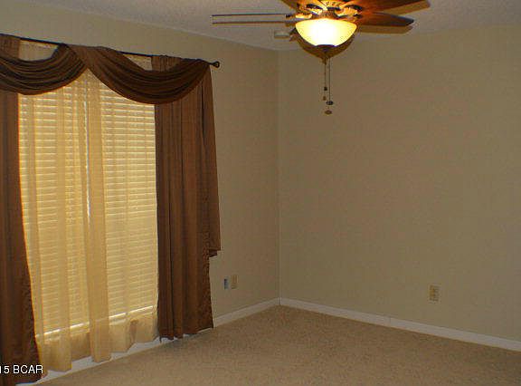 3rd image of 5324 Forest Dr