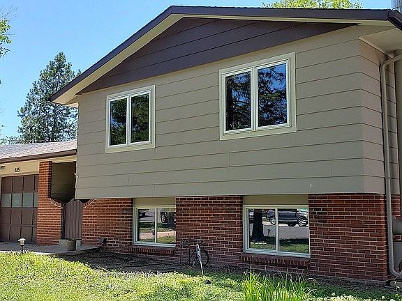 Welcome to 635 S Glencoe