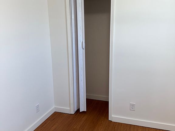 4th image of 1443 N Washington Ave #1C