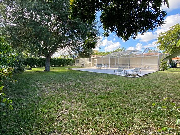 2nd image of 7720 SW 142nd St