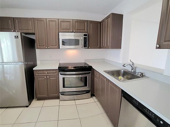 4th image of 8620 N Sherman Cir APT 306