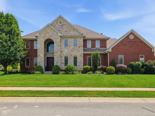 10285 Normandy Ct, Fishers, IN 46040