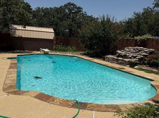 821 E Highway 199, Springtown, TX 76082