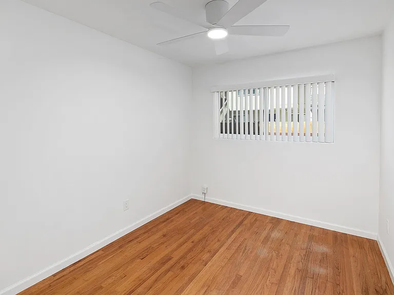3970 Lamont St — Photo 19
