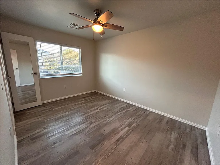 8922 Trone Cir #A — Photo 17