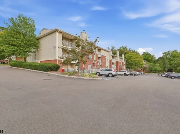 1301 Schindler Ln BLDG 1 #1301, Wayne Twp., NJ 07470