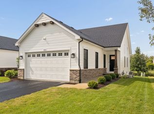 513 Sudbury Cir, Oswego, IL 60543