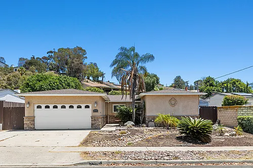 5371 Swarthmore St Photo 1