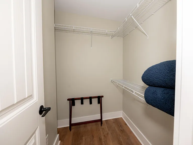 3401 Alpine St SW — Photo 14