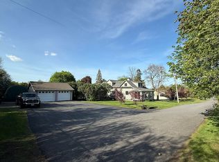 16 Stratton Pl, Plattsburgh, NY 12901