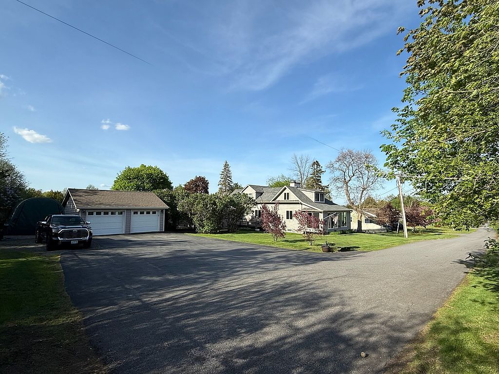 16 Stratton Pl - Property Image