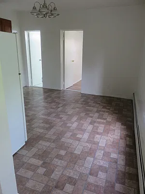 Rented by Space Real Estate | media 32